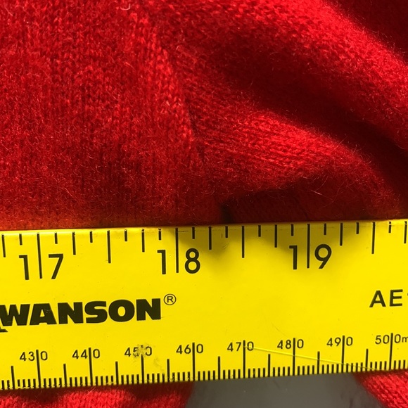 JONES NEW YORK COLLECTION CASHMERE RED MEDIUM SIZE LADIES SWEATER - Picture 11 of 11